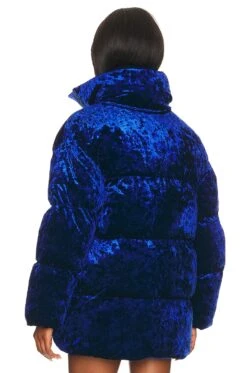 Camila Coelho Nelly Oversized Puffer Blue Topaz 10 Camila Coelho Nelly Oversized Puffer Blue Topaz -Camila coelho Sales COEL WO40 V4