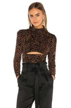 Camila Coelho Kristi Top Brown Leopard 11 Camila Coelho Kristi Top Brown Leopard -Camila coelho Sales COEL WS40 V1 1