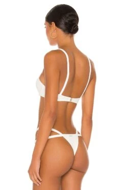 Camila Coelho Artika Top Cream 8 Camila Coelho Artika Top Cream -Camila coelho Sales COEL WX121 V3