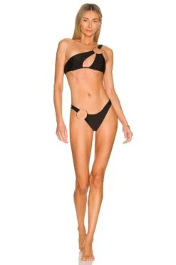 Camila Coelho Patricia Bottom Black 11 Camila Coelho Patricia Bottom Black -Camila coelho Sales COEL WX154 V4